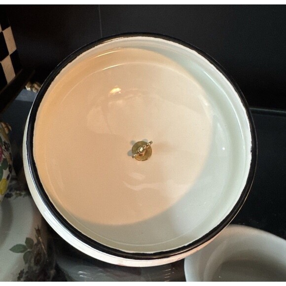 MACKENZIE-CHILDS BUTTERCUP BATHING HUT ENAMEL SQUASH POT WOWSA - Picture 5 of 6
